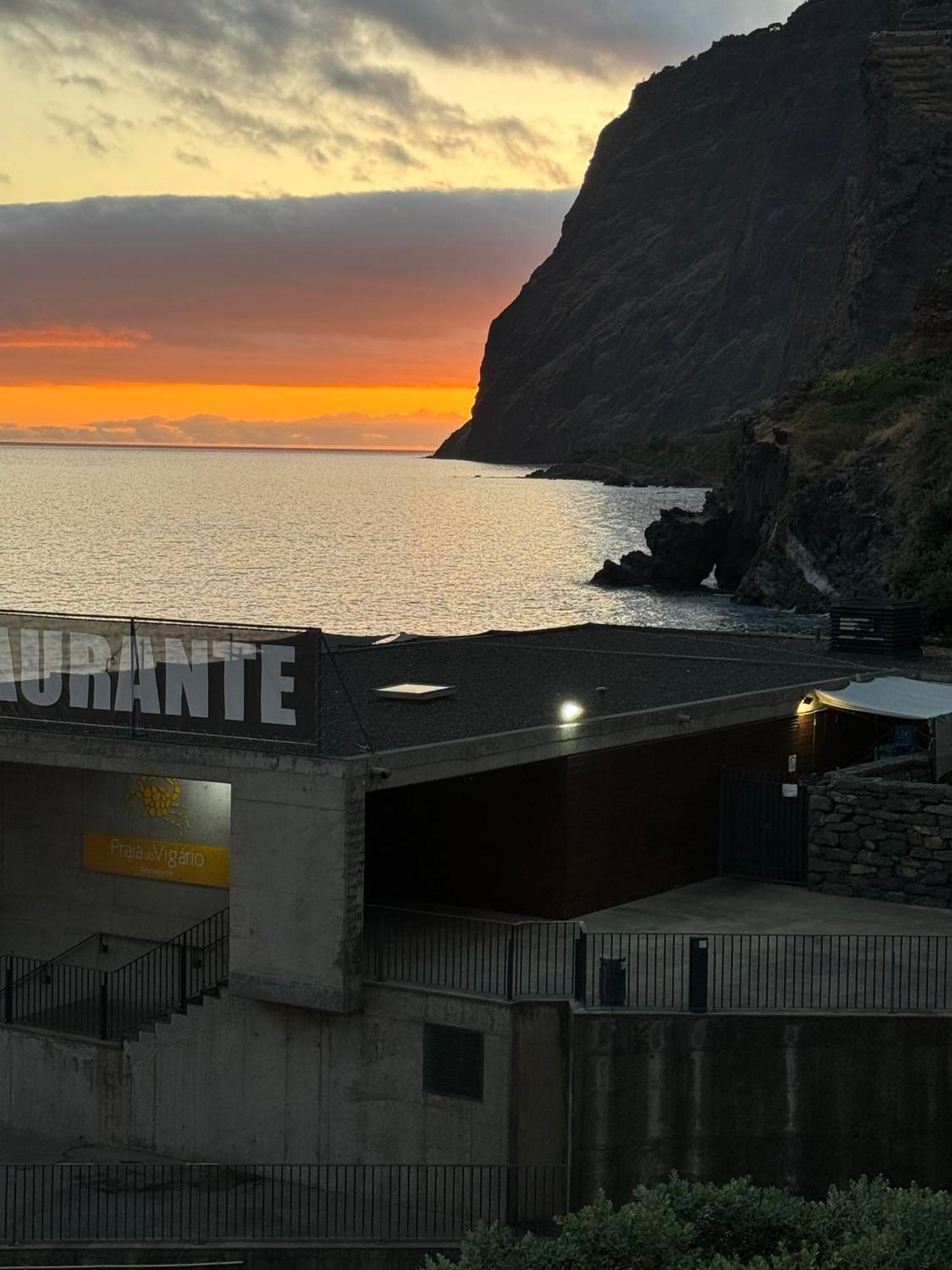 Alforra Residence 1-T2-Centro-Praias-Levadas Camara de Lobos Luaran gambar